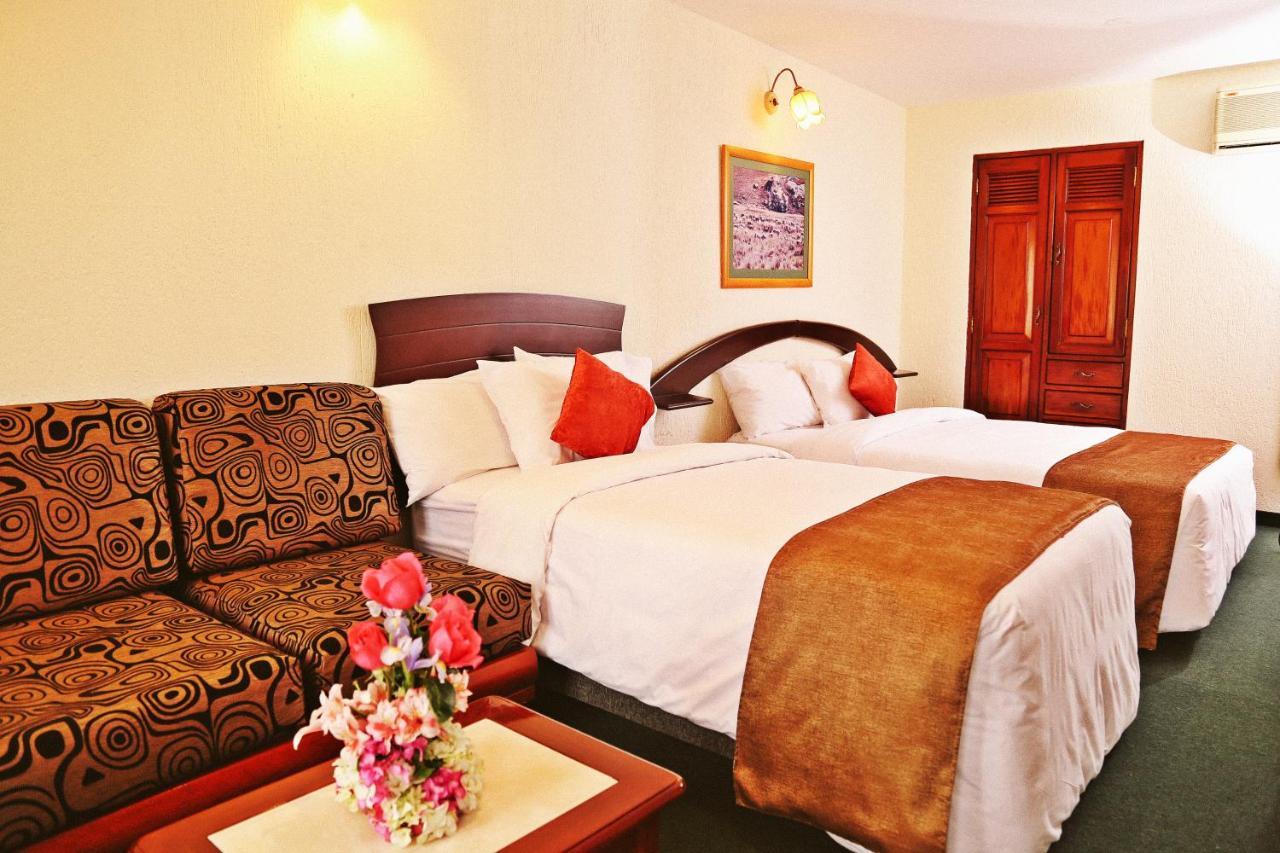 Apart Hotel Caminos Del Inca Lima Bagian luar foto
